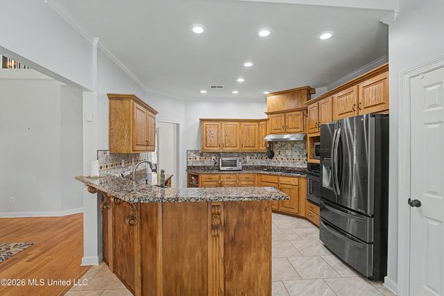 3605 S New Pointe Drive, Southaven, MS 38672