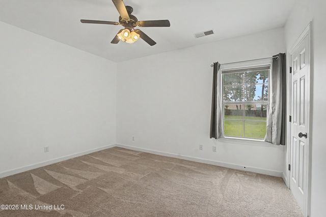 3605 S New Pointe Drive, Southaven, MS 38672