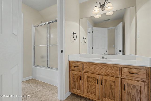 3605 S New Pointe Drive, Southaven, MS 38672