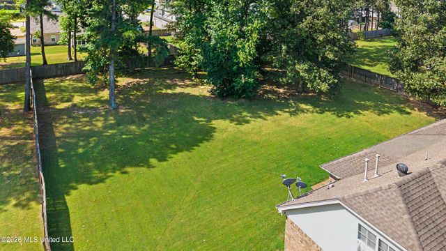 3605 S New Pointe Drive, Southaven, MS 38672