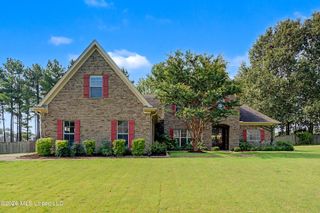 3605 S New Pointe Drive, Southaven, MS 38672
