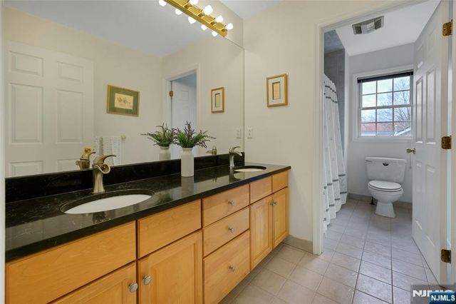 123 Livingston Avenue, Livingston, NJ 07039