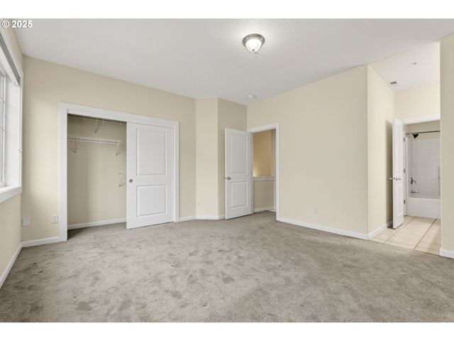 7872 Sw 31ST Ave 11, Portland, OR 97219