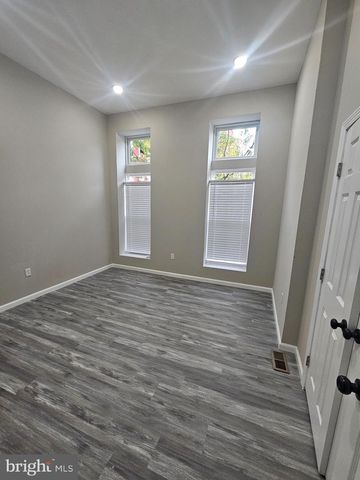 1005 W LANVALE ST, Baltimore, MD 21217