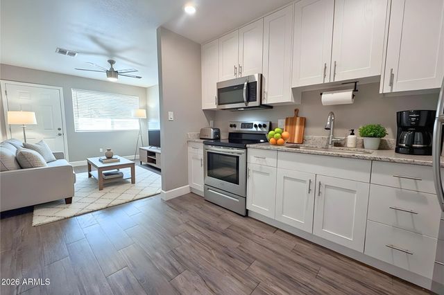 550 W 9TH Street 4, Mesa, AZ 85201