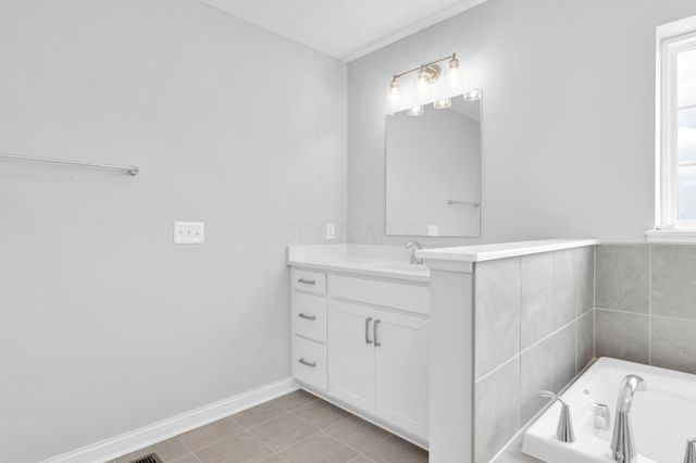 9786 Mesquite Court, Plain City, OH 43064