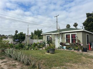 6371 Los Robles, Buena Park, CA 90621