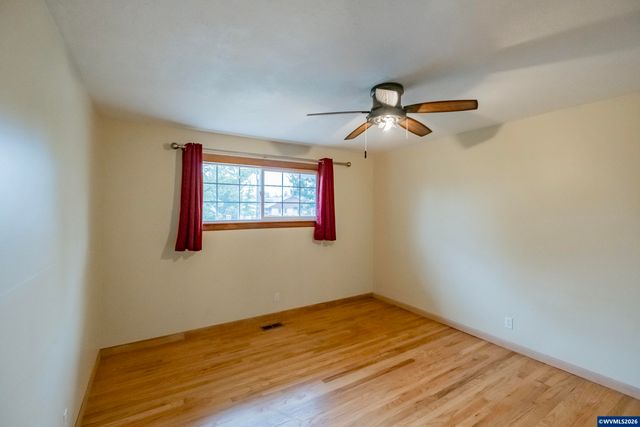 1610 NW Highland Dr, Corvallis, OR 97330