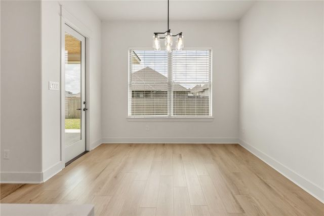 2901 Goldberg Drive, Bryan, TX 77808