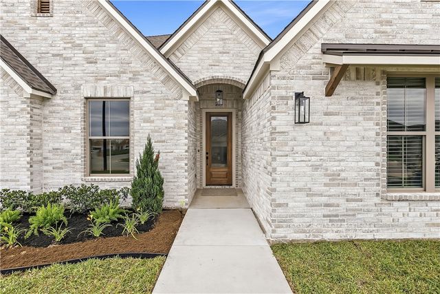 2901 Goldberg Drive, Bryan, TX 77808