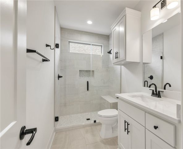 2901 Goldberg Drive, Bryan, TX 77808
