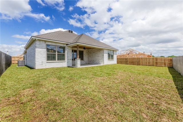 2901 Goldberg Drive, Bryan, TX 77808