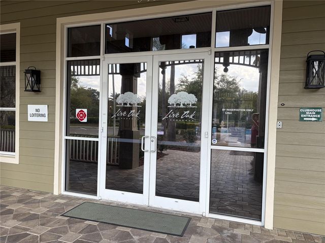 8914 IRON OAK, Tampa, FL 33647