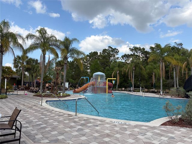 8914 IRON OAK, Tampa, FL 33647