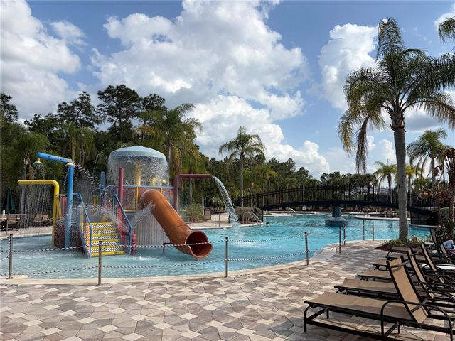 8914 IRON OAK, Tampa, FL 33647