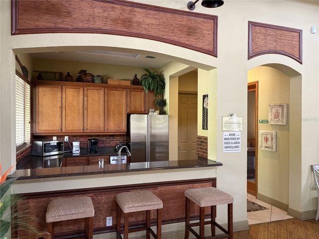 8914 IRON OAK, Tampa, FL 33647