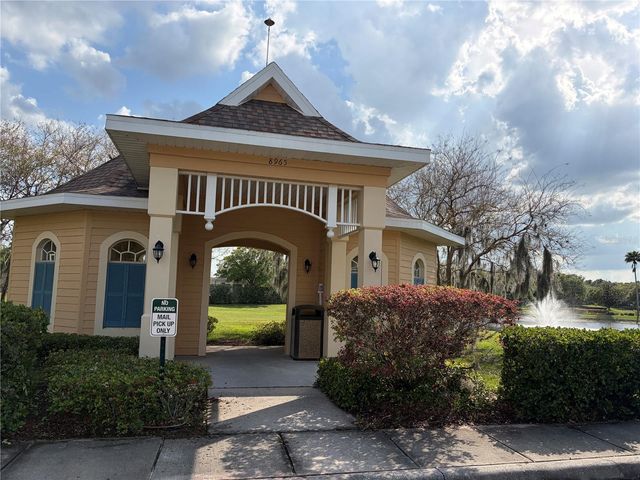 8914 IRON OAK, Tampa, FL 33647