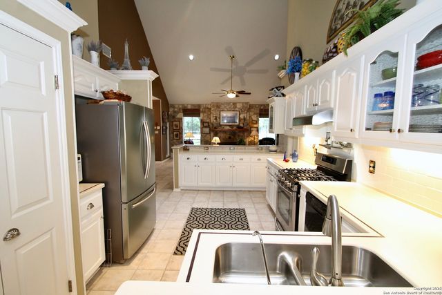 10020 Autumn Wood, Spring Branch, TX 78070