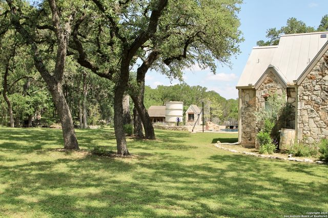10020 Autumn Wood, Spring Branch, TX 78070