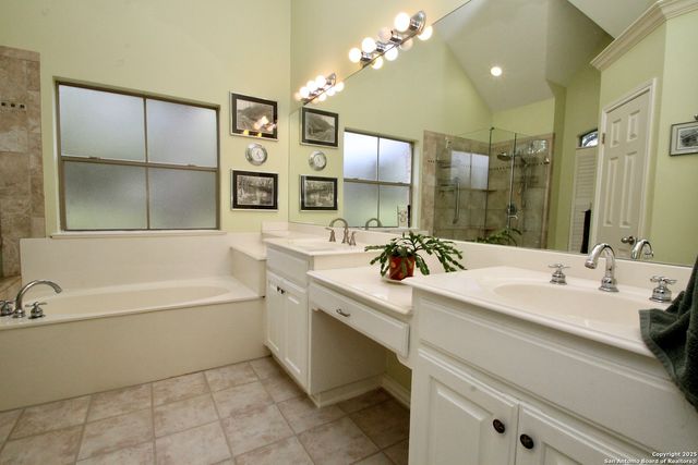 10020 Autumn Wood, Spring Branch, TX 78070