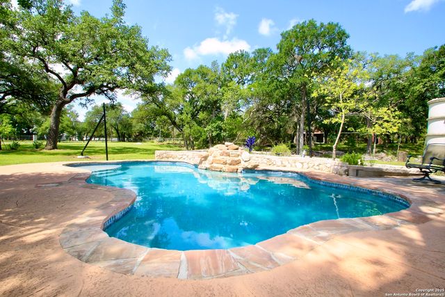 10020 Autumn Wood, Spring Branch, TX 78070