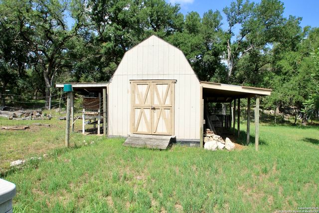 10020 Autumn Wood, Spring Branch, TX 78070