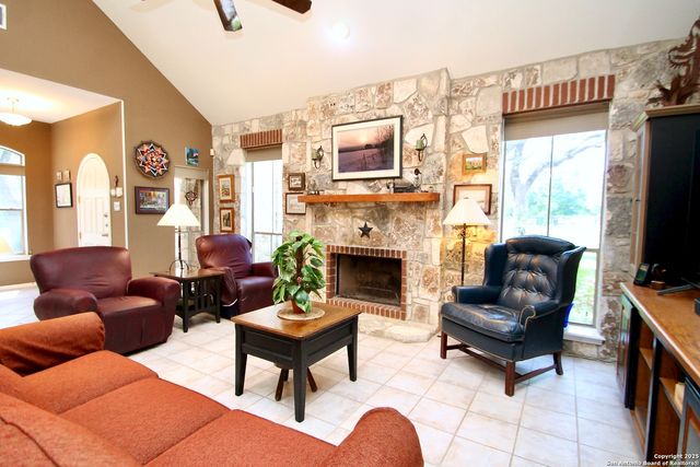 10020 Autumn Wood, Spring Branch, TX 78070