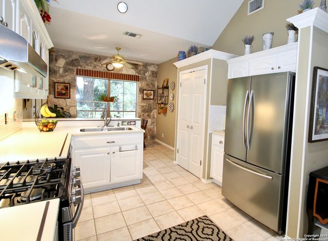 10020 Autumn Wood, Spring Branch, TX 78070