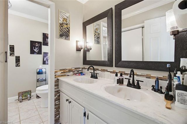2335 Crestview Way, Winston-salem, NC 27103