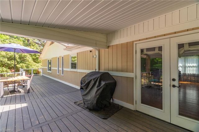 2335 Crestview Way, Winston-salem, NC 27103