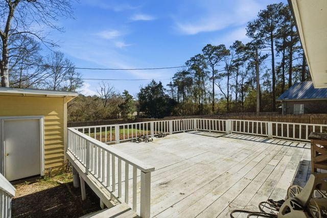 4584 Old Highway 11, Purvis, MS 39475