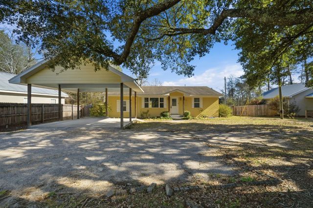 4584 Old Highway 11, Purvis, MS 39475