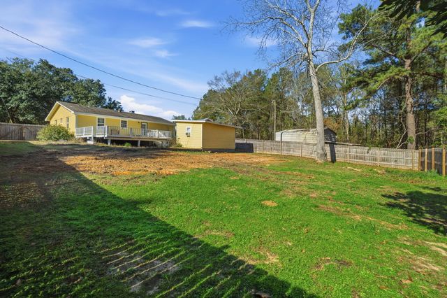 4584 Old Highway 11, Purvis, MS 39475