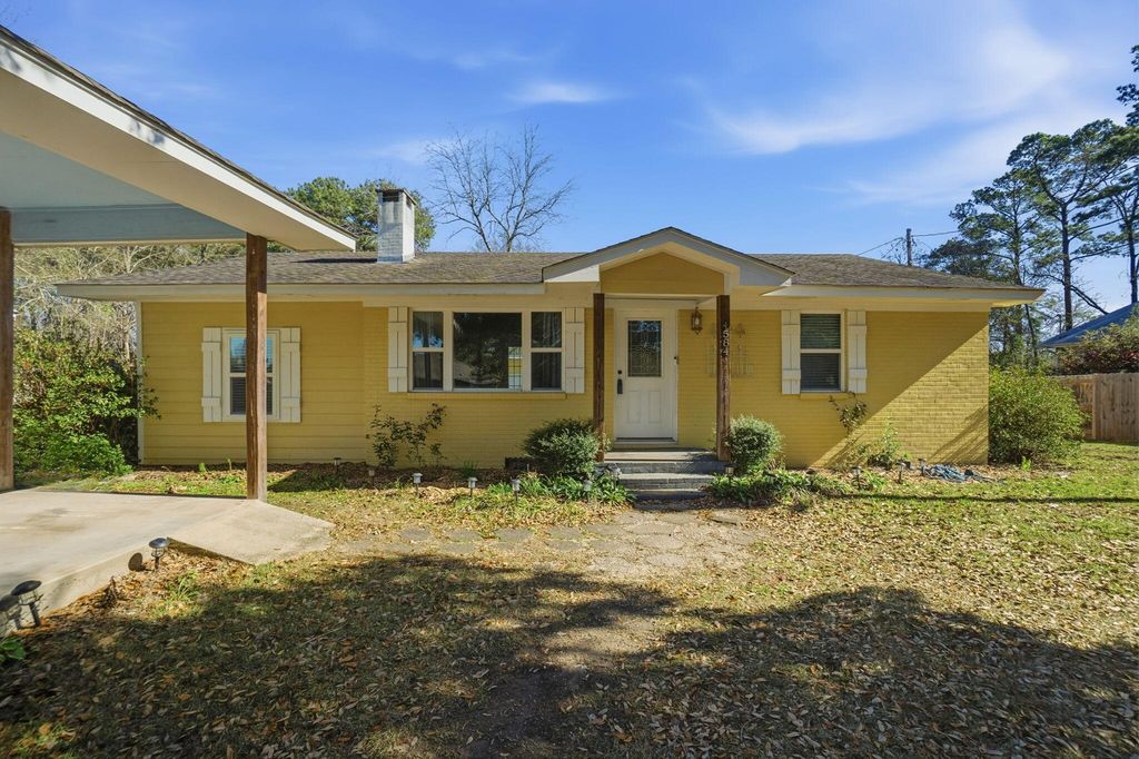 4584 Old Highway 11, Purvis, MS 39475