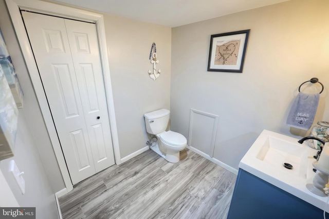 345 CANARY CIR, York, PA 17404