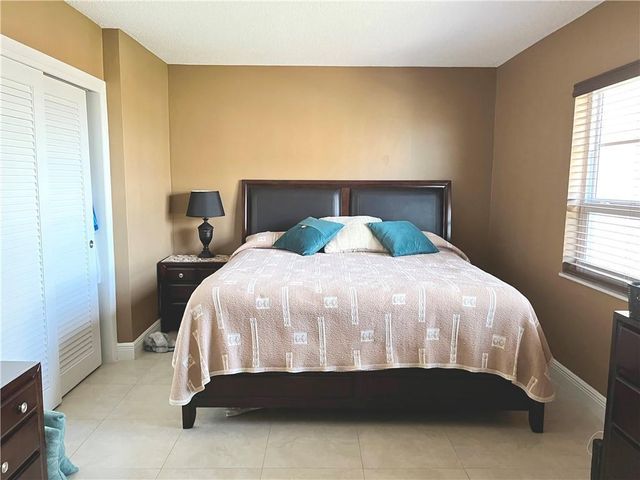 6000 N Ocean Boulevard 10a, Lauderdale By The Sea, FL 33308