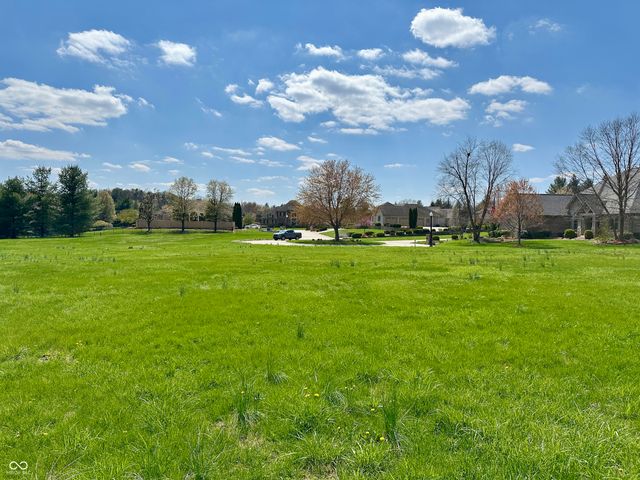 287 Kensington Court, Terre Haute, IN 47803