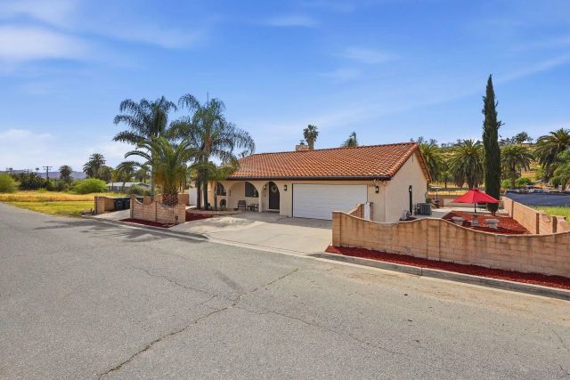 17249 Mcbride, Lake Elsinore, CA 92530