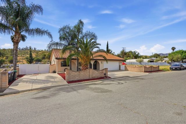 17249 Mcbride, Lake Elsinore, CA 92530