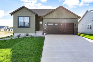 8926 Norway Drive NE, Cedar Rapids, IA 52402