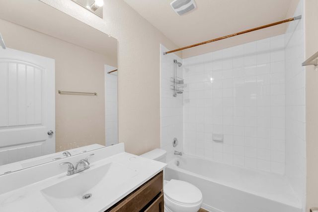 18125 Ryegate DR, Manor, TX 78653