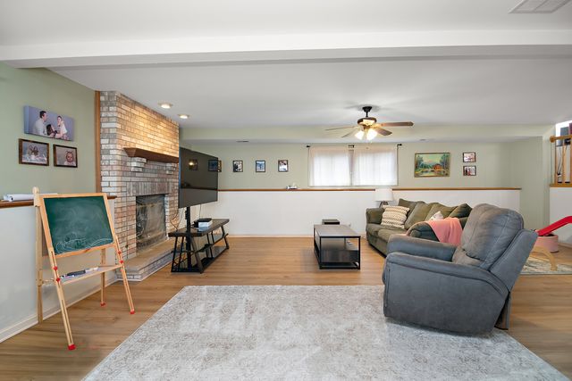 12214 Maple Avenue, Blue Island, IL 60406