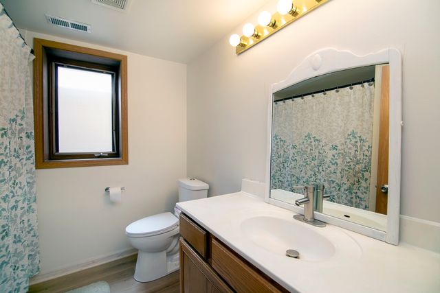 12214 Maple Avenue, Blue Island, IL 60406