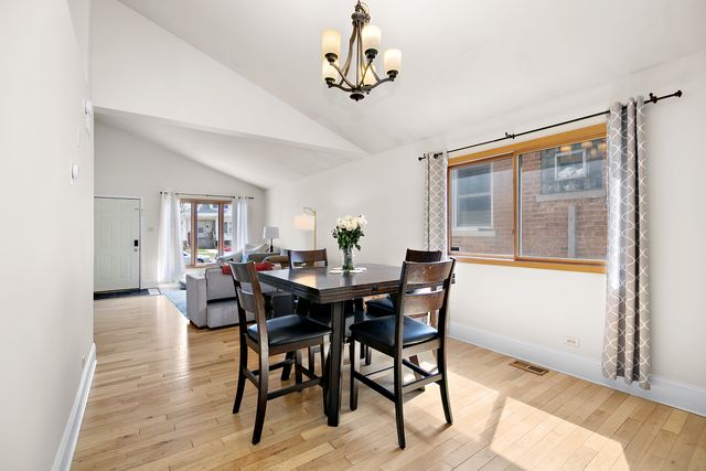 12214 Maple Avenue, Blue Island, IL 60406