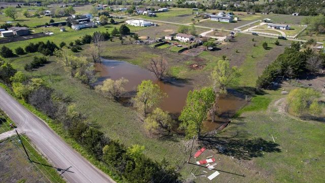 5631 Hillcrest Drive, Farmersville, TX 75442