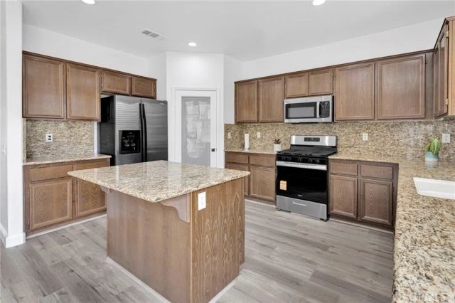 12615 Versaille Street, Victorville, CA 92394