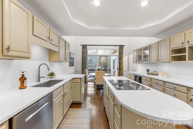 6645 Gaywind Drive, Charlotte, NC 28226