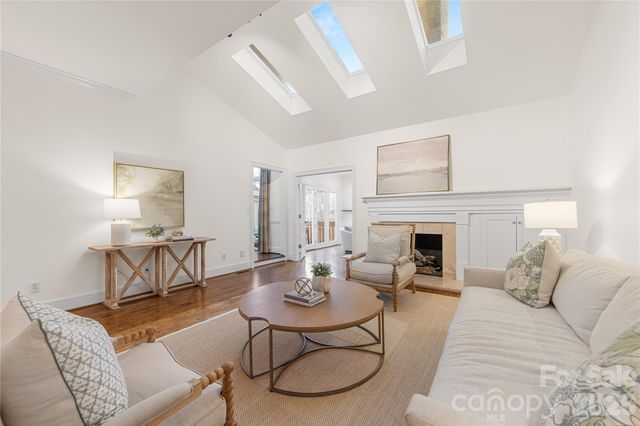 6645 Gaywind Drive, Charlotte, NC 28226