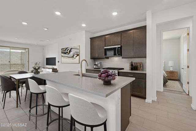 5953 E Jayden Lane, Tucson, AZ 85756