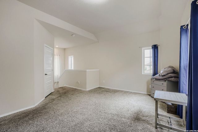 10542 Green Lake Dr, San Antonio, TX 78223